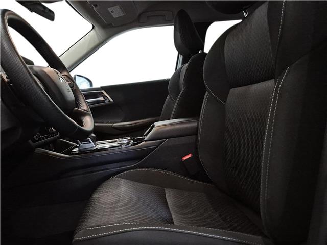 2025 Mitsubishi Outlander ES