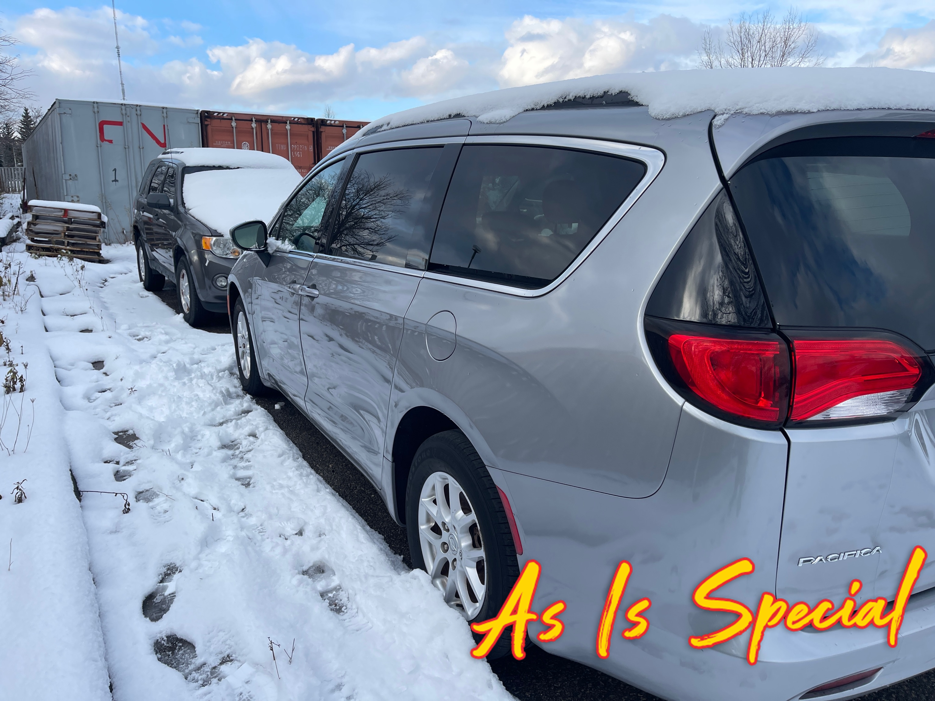 used 2017 Chrysler Pacifica car, priced at $20,197