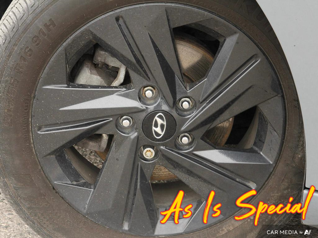 used 2022 Hyundai Elantra HEV car, priced at $23,197