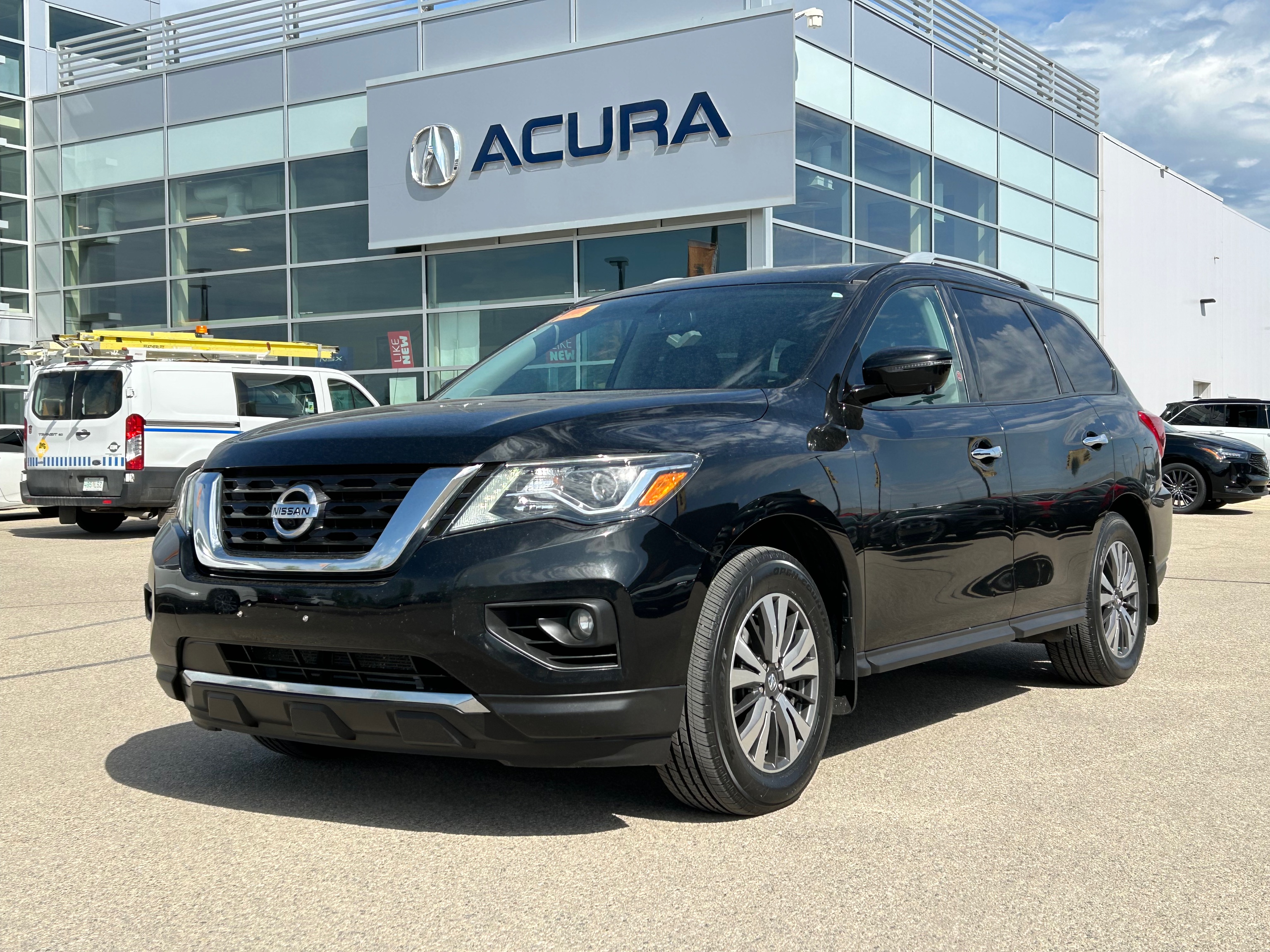used 2017 Nissan Pathfinder car, priced at $23,955
