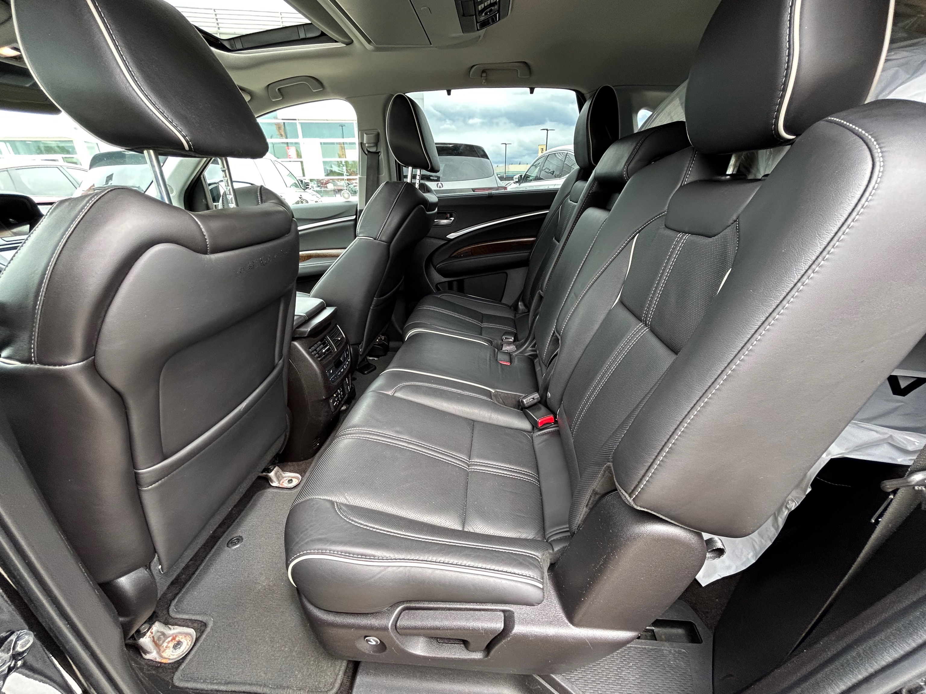 used 2018 Acura MDX car, priced at $37,988