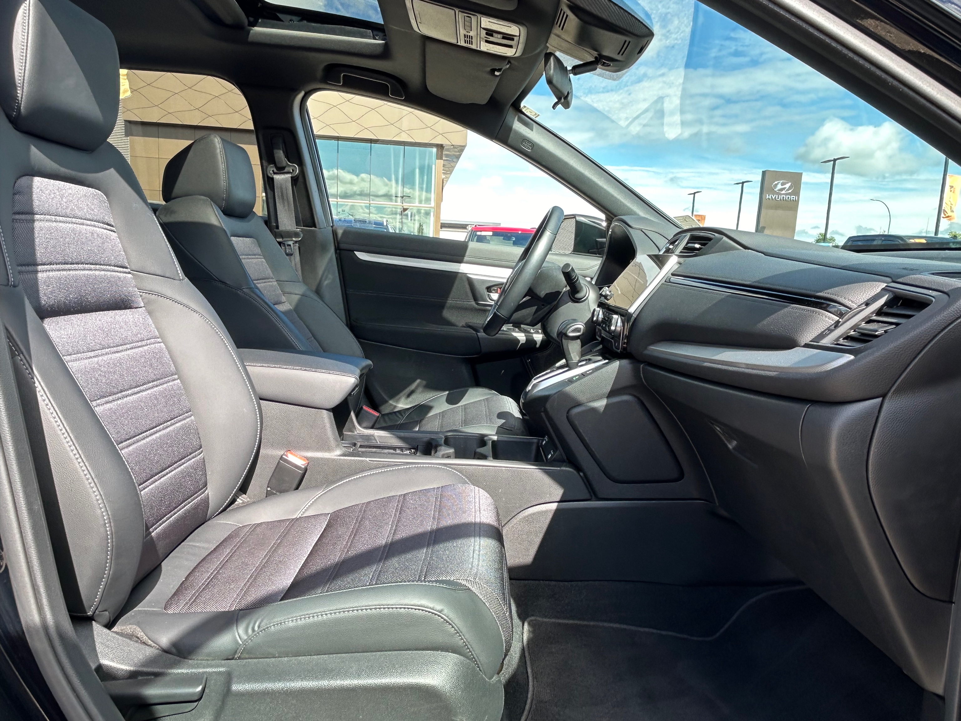 used 2021 Honda CR-V car, priced at $36,773