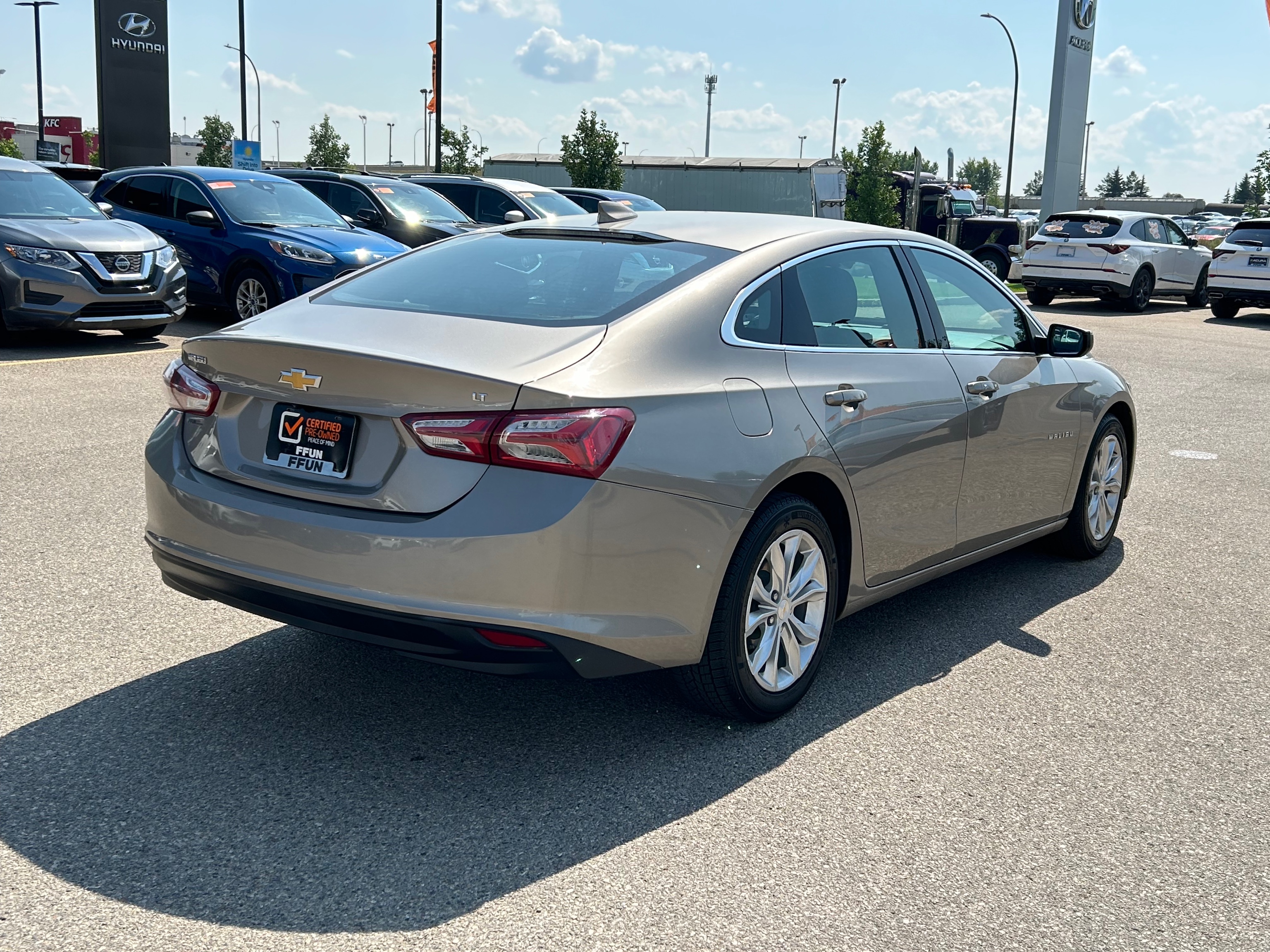 used 2022 Chevrolet Malibu car, priced at $24,268