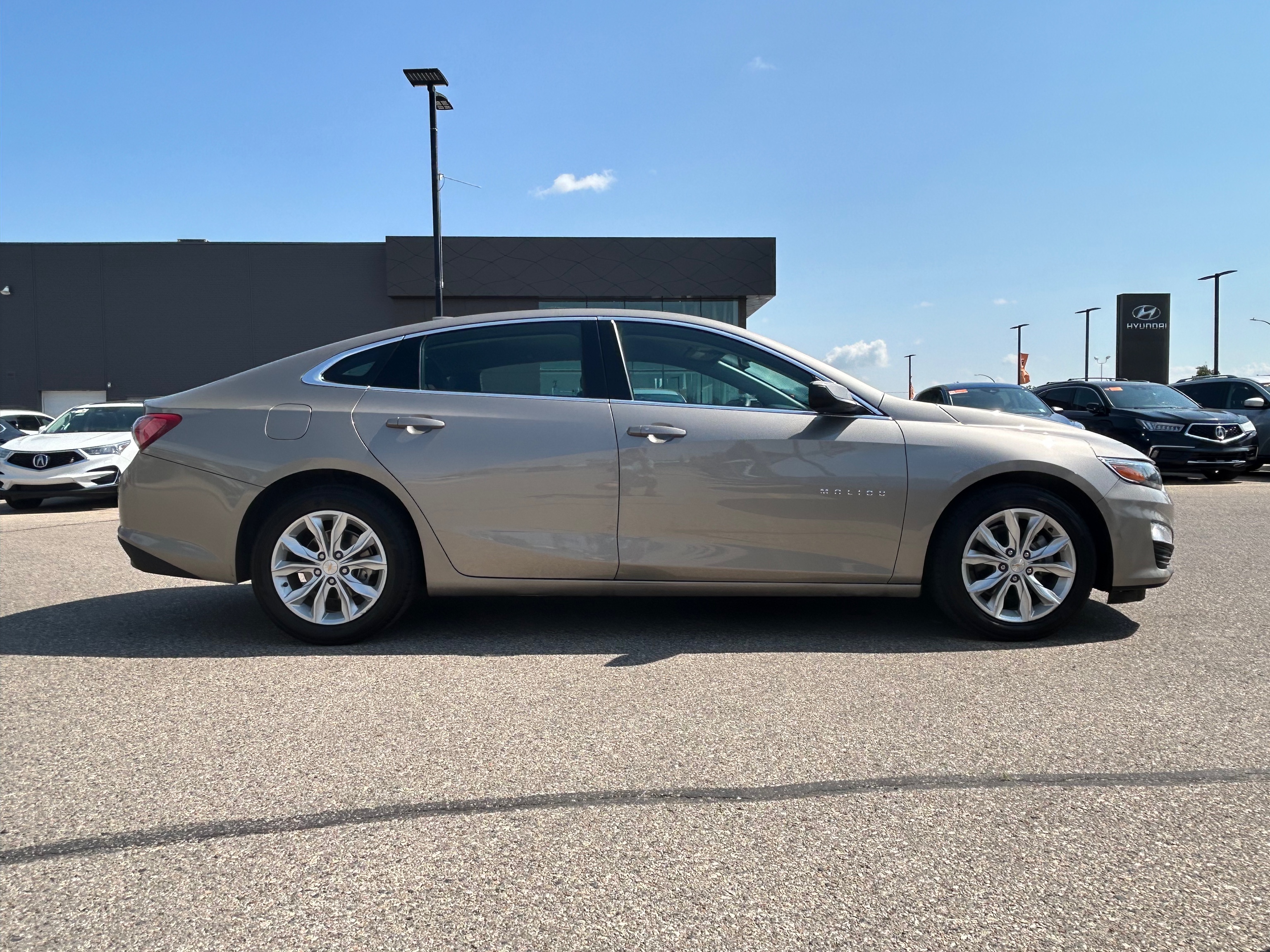 used 2022 Chevrolet Malibu car, priced at $24,268