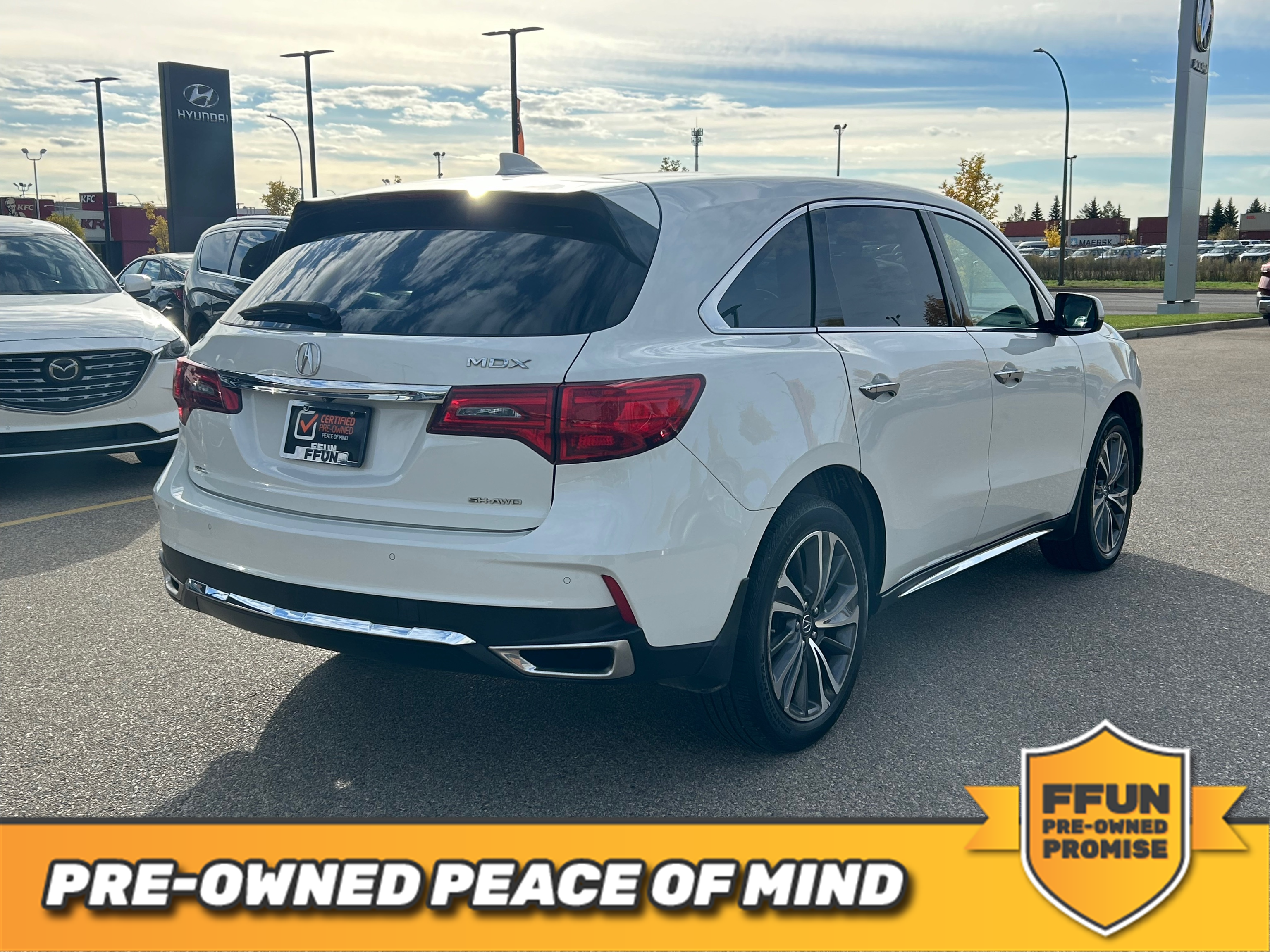 used 2019 Acura MDX car, priced at $34,676