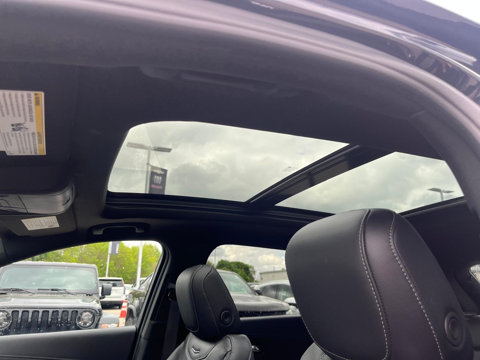 used 2022 Cadillac XT4 car, priced at $37,281