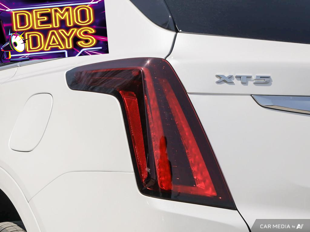 used 2025 Cadillac XT5 car, priced at $64,843