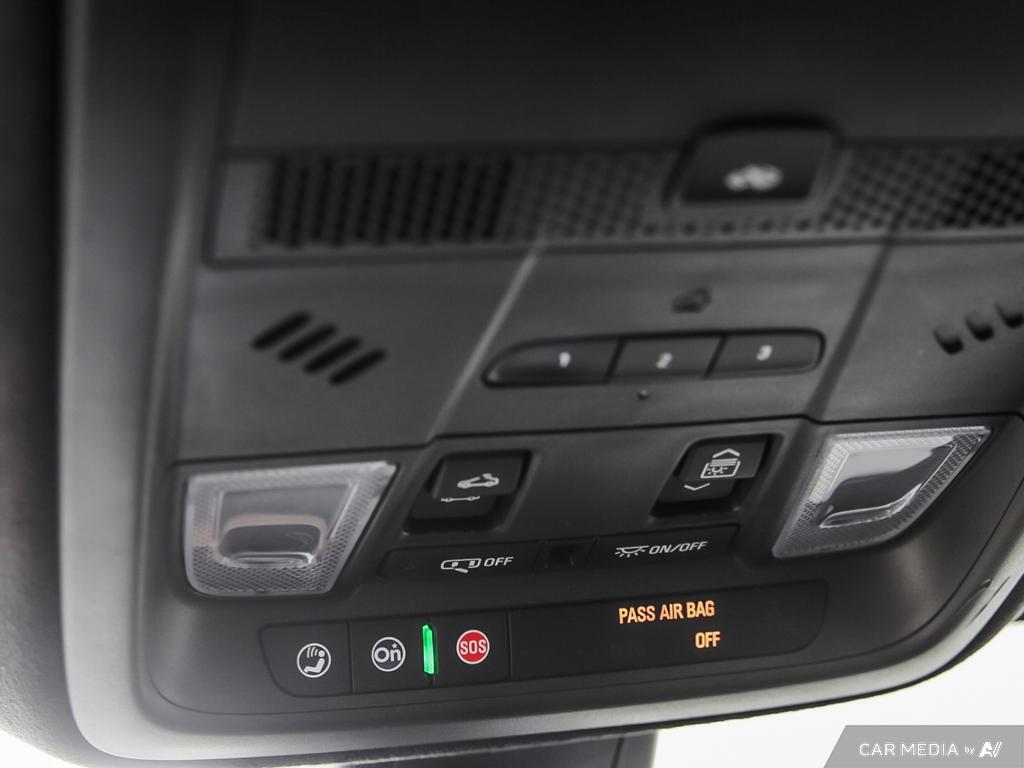 used 2018 Cadillac XT5 car, priced at $25,875
