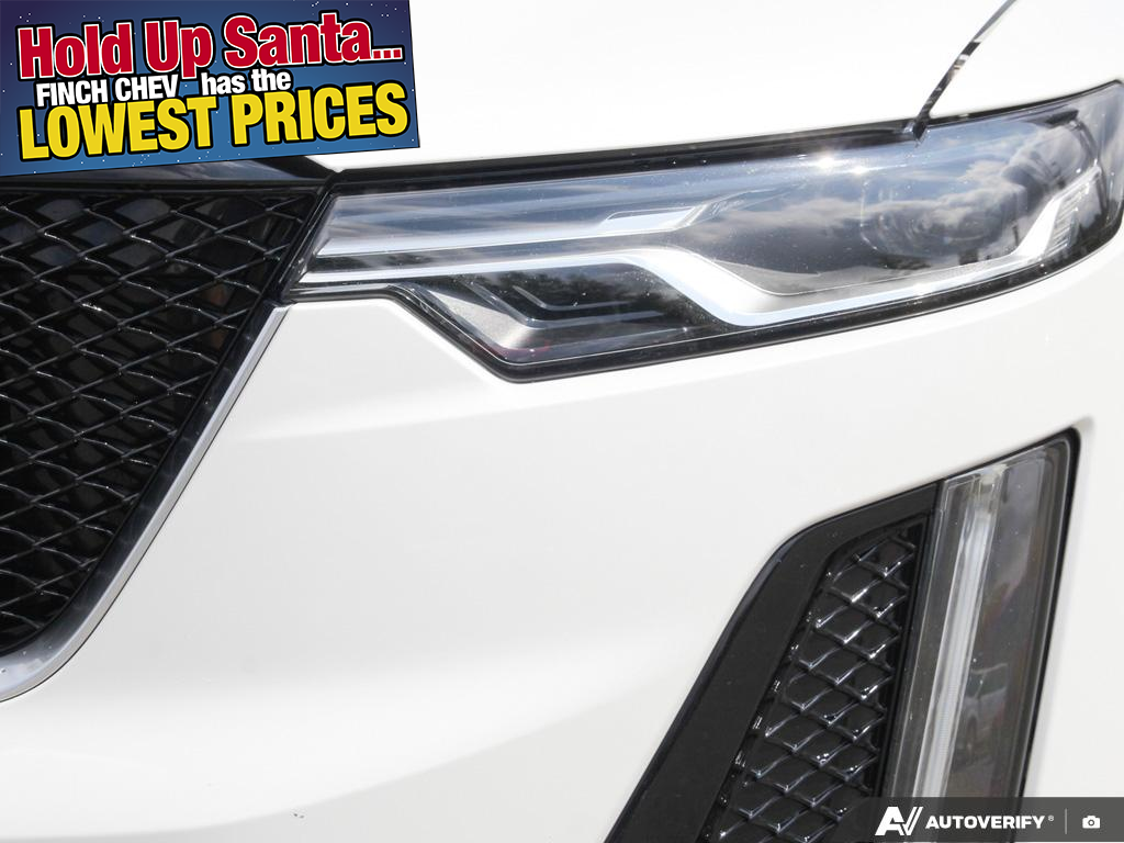 used 2022 Cadillac XT6 car