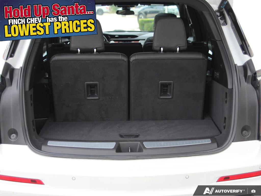 used 2022 Cadillac XT6 car