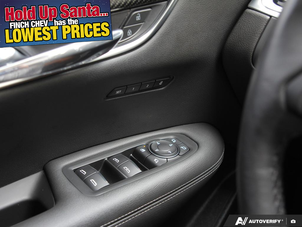 used 2022 Cadillac XT6 car