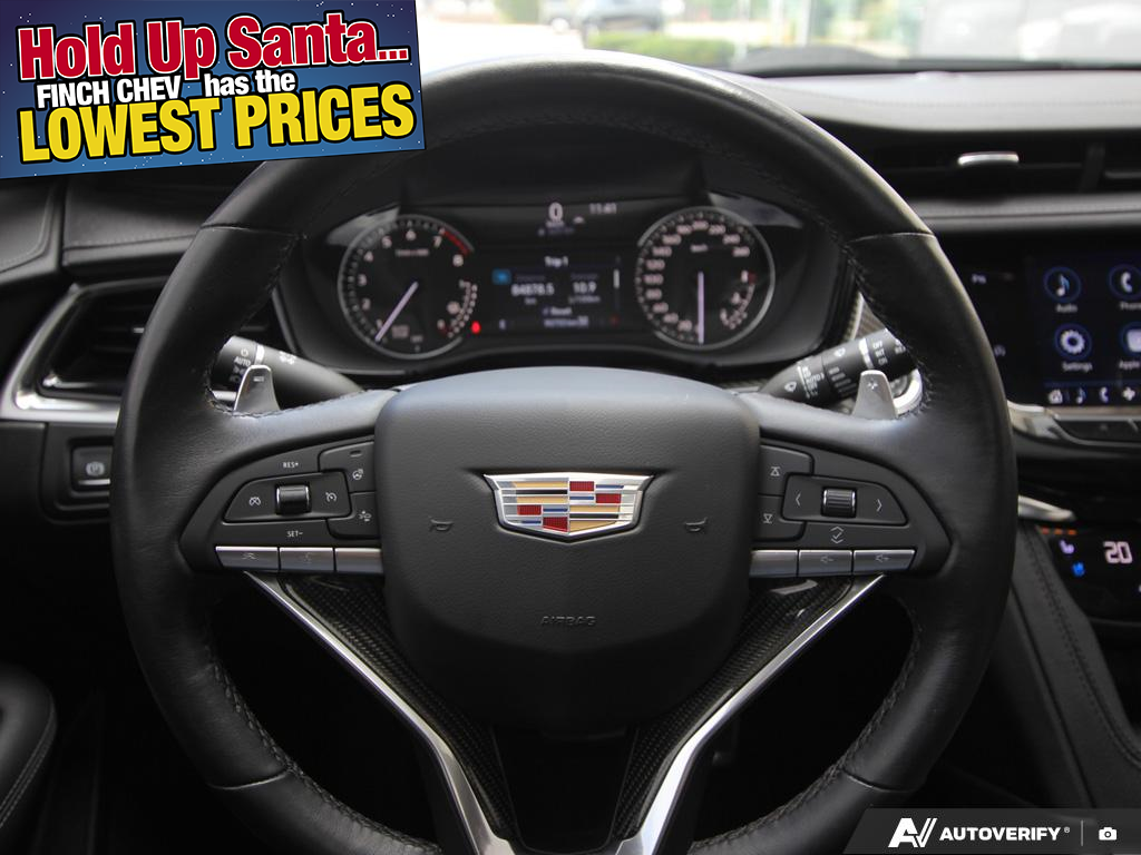 used 2022 Cadillac XT6 car