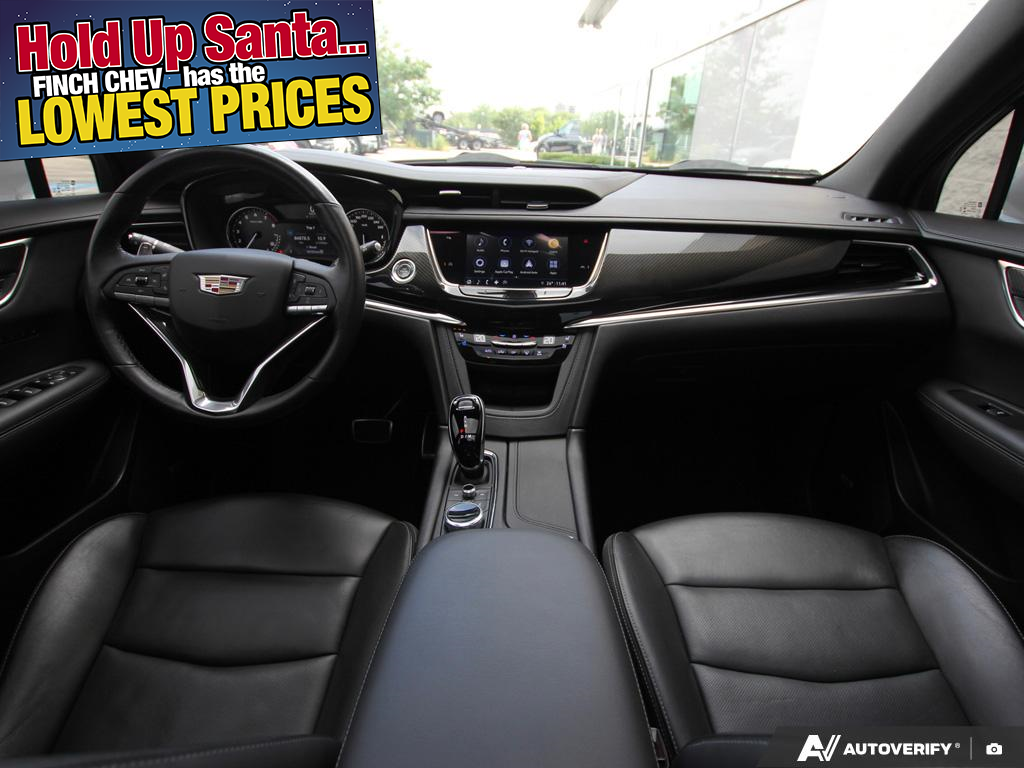 used 2022 Cadillac XT6 car
