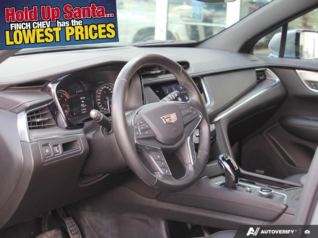 used 2021 Cadillac XT5 car, priced at $28,299