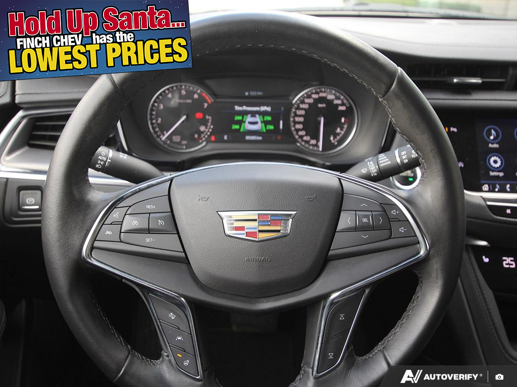 used 2021 Cadillac XT5 car, priced at $28,299