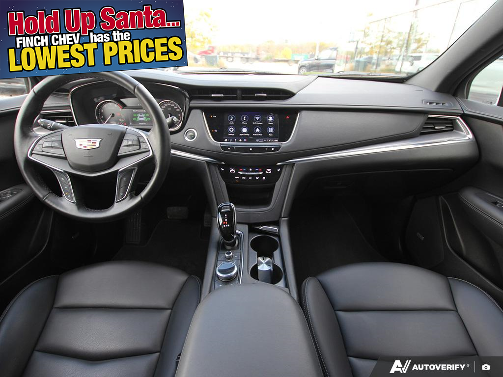 used 2021 Cadillac XT5 car, priced at $28,299