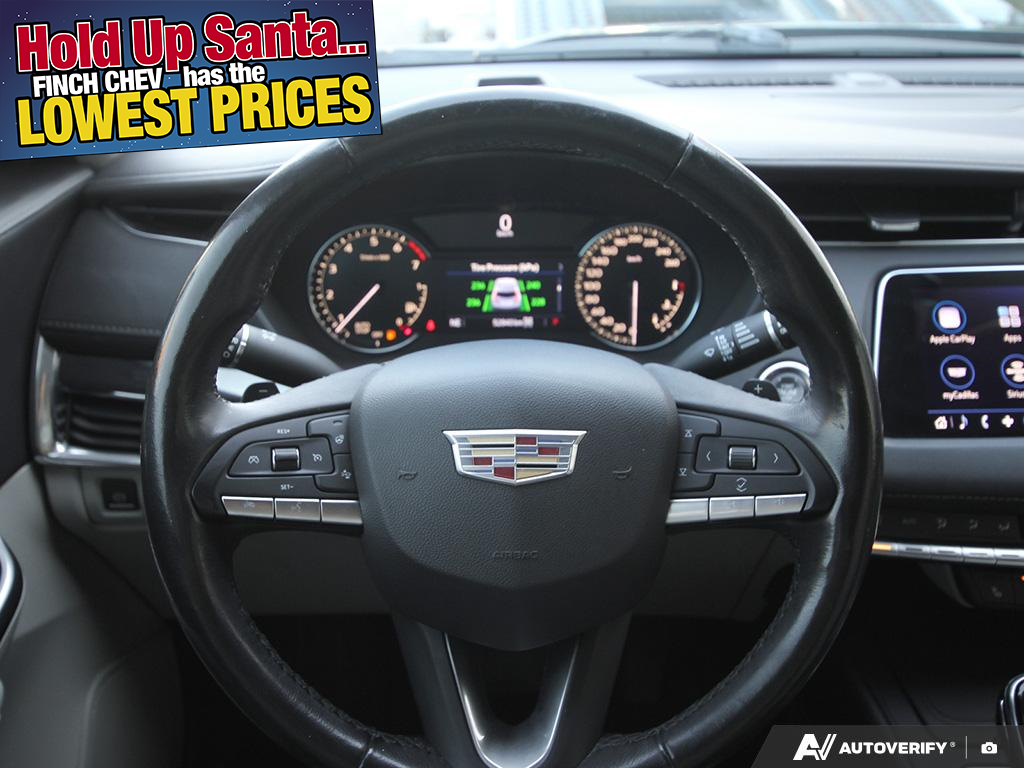 used 2020 Cadillac XT4 car, priced at $27,998
