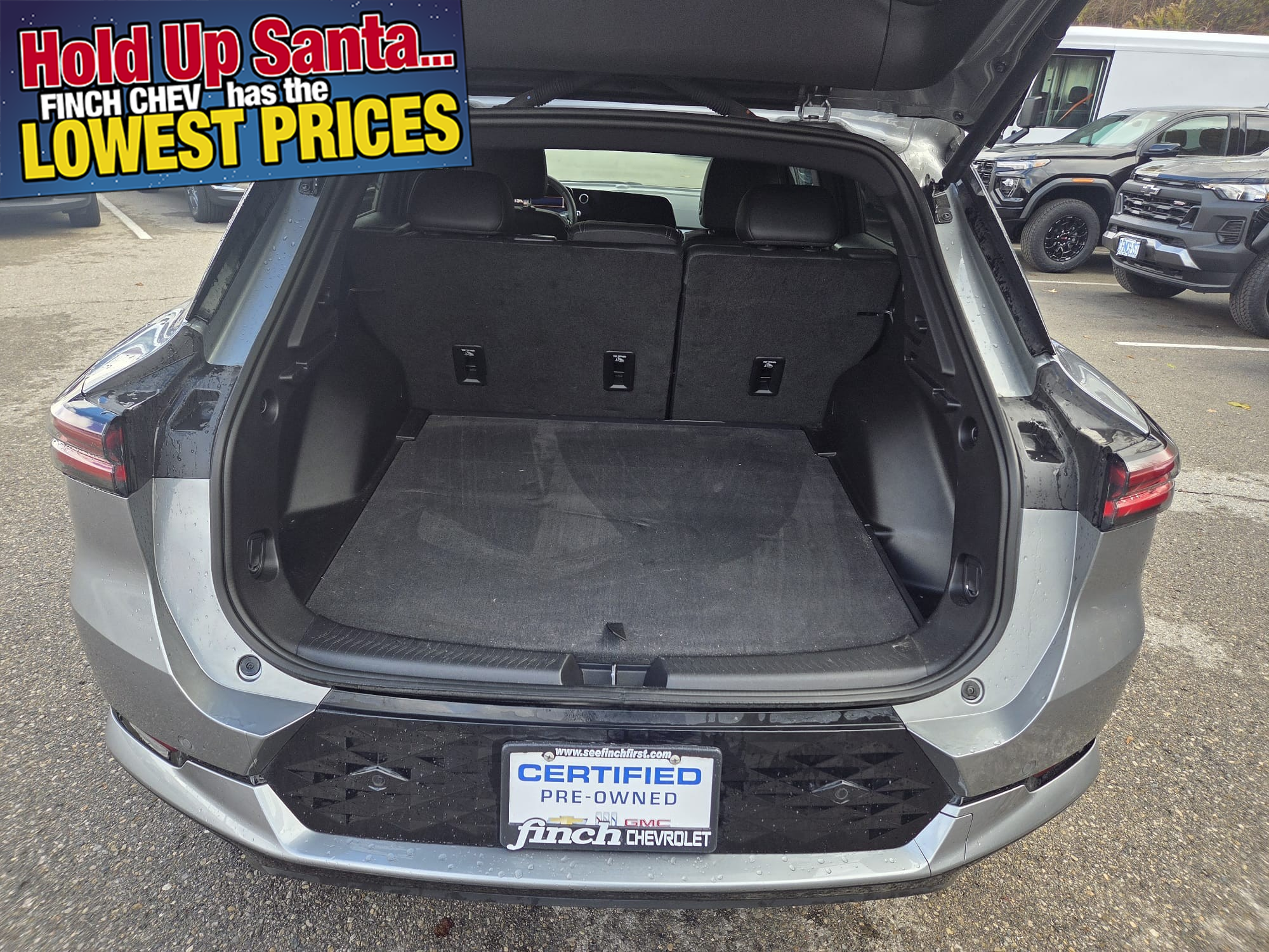 used 2025 Chevrolet Equinox EV car, priced at $47,989