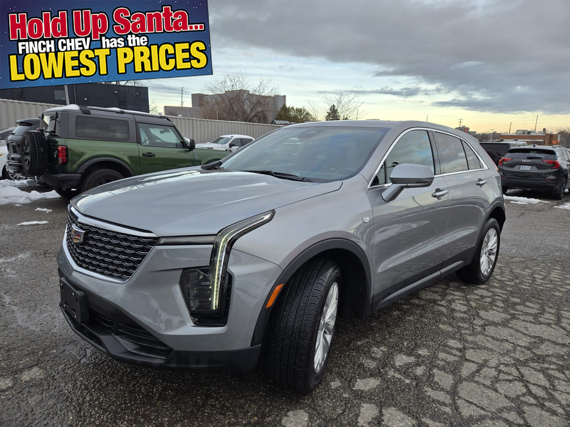 used 2024 Cadillac XT4 car, priced at $35,900