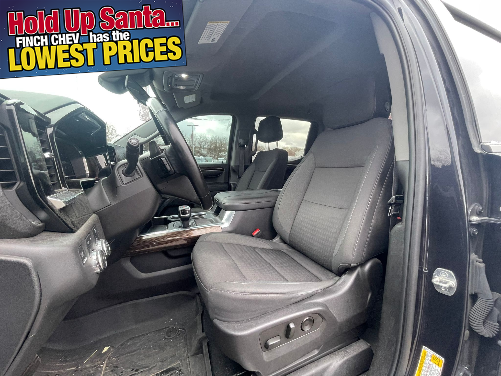 used 2023 GMC Sierra 1500 car, priced at $41,900